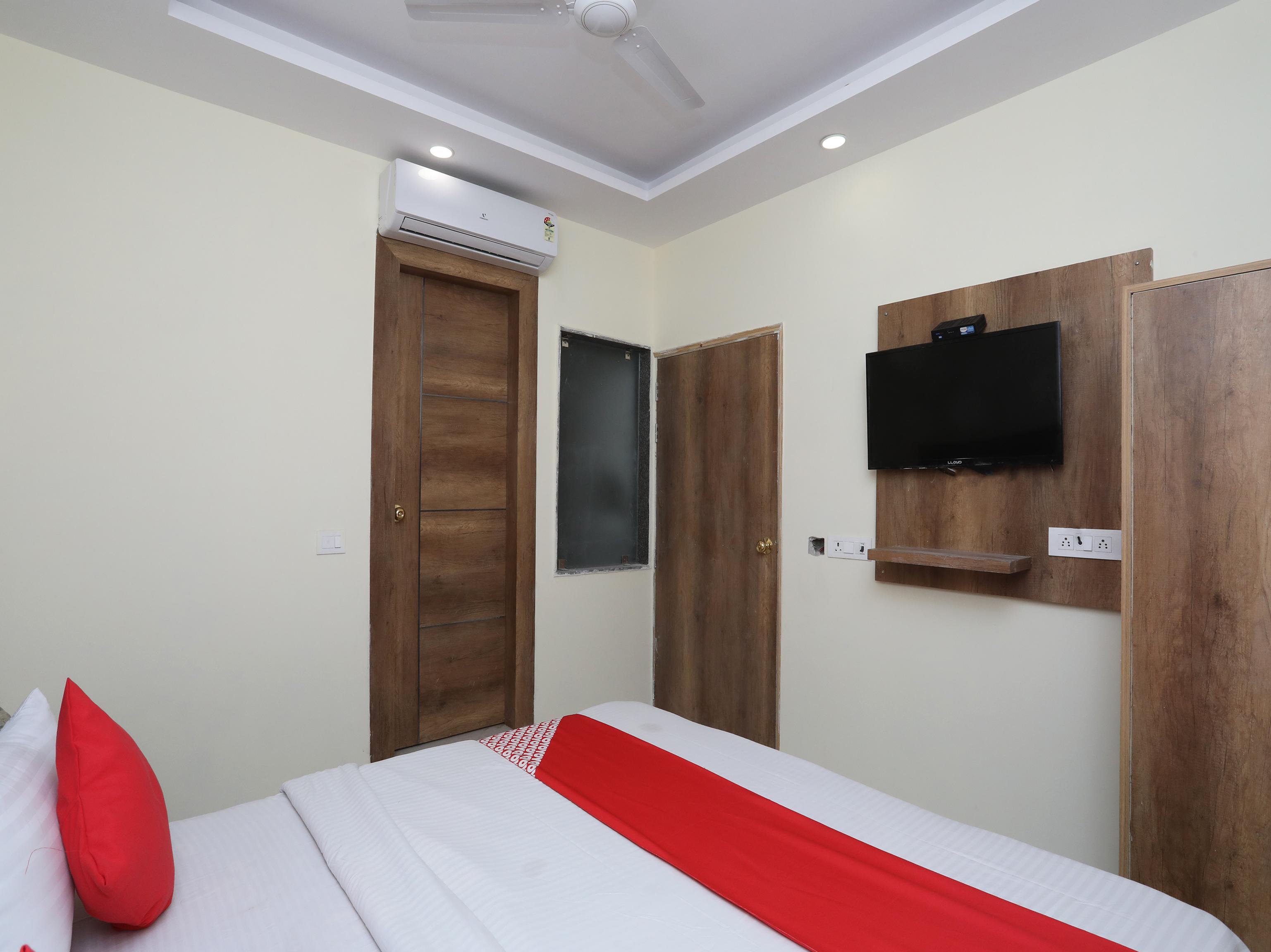 Hotel Ivy New Delhi Exterior photo